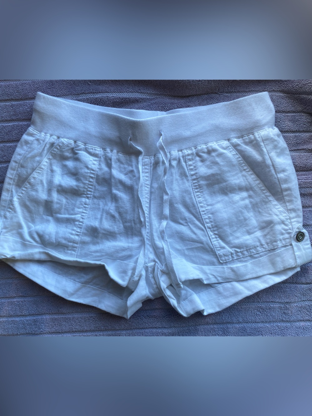 Banana Republic Linen Blend Low Rise White Shorts - Size XS